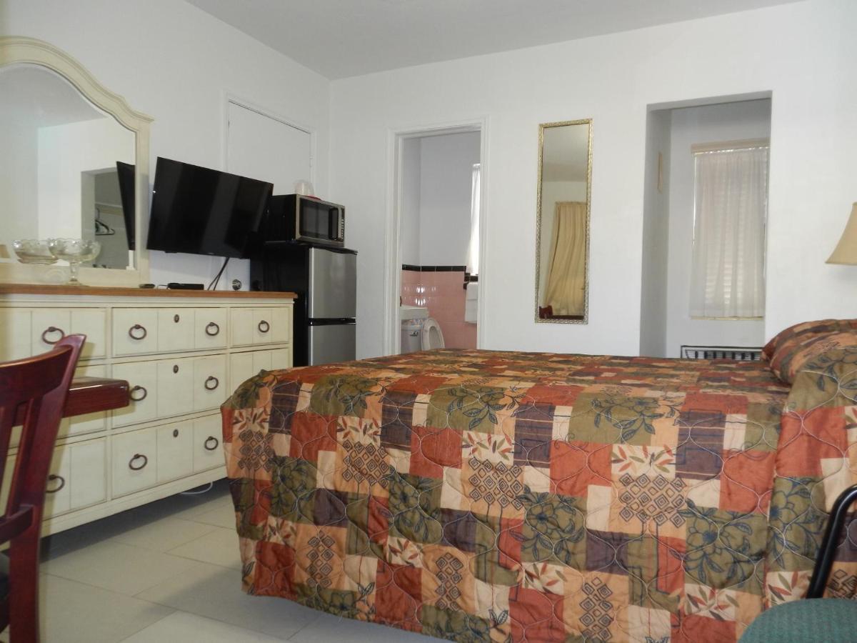 Motel Shell 3*